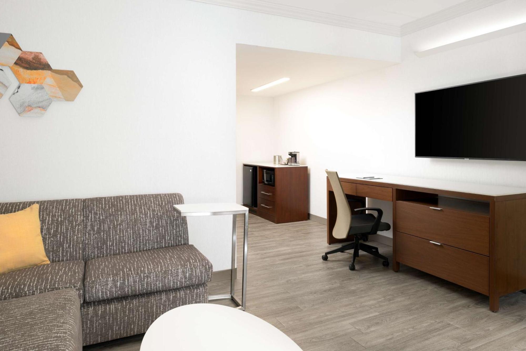 Doubletree Suites By Hilton Phoenix Eksteriør billede